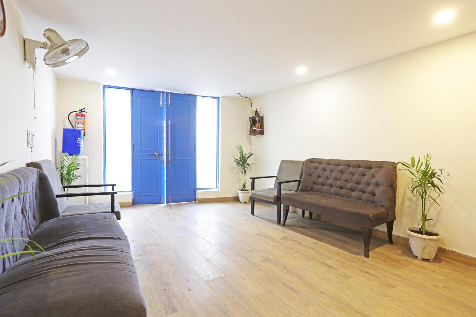 Hotel Twamev Residency Uttam Nagar Couple Friendly Delhi  Exteriör bild